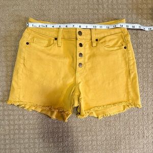Universal Thread yellow jean shorts size 4